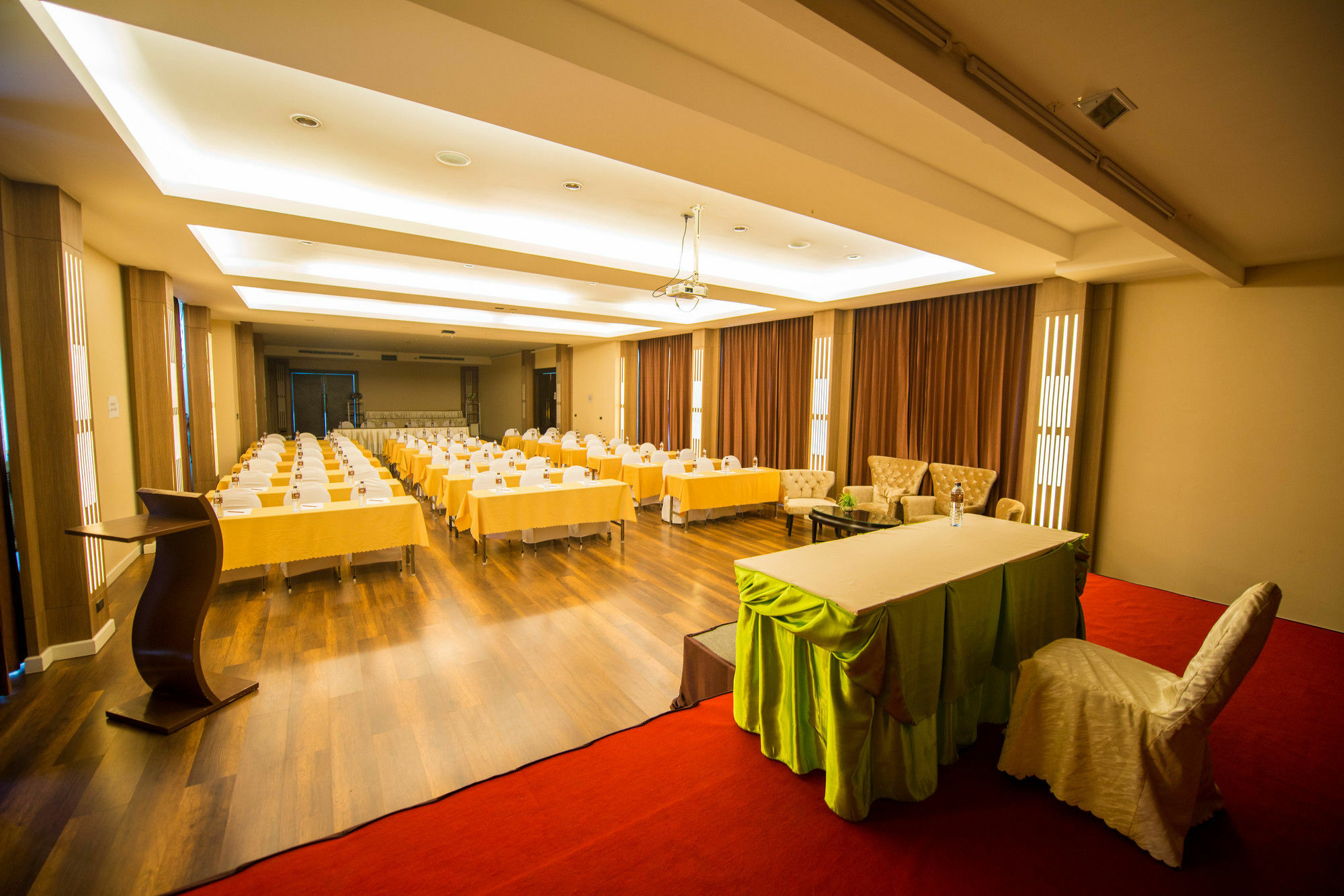 The Pannarai Hotel Udon Thani Dış mekan fotoğraf